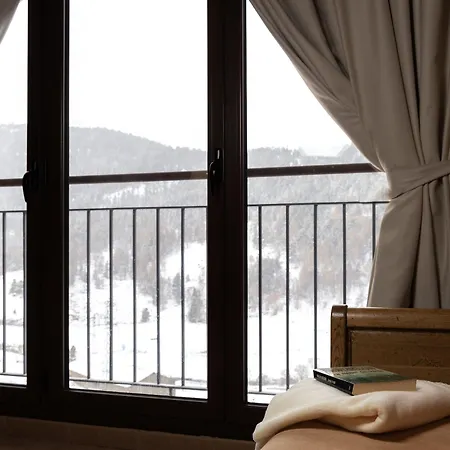 Turistics Els Llacs * Bordes d'Envalira